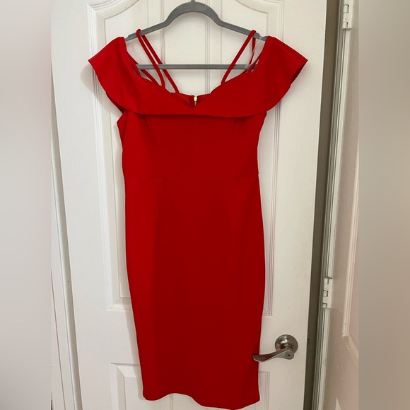 Haute Monde Dresses & Skirts - Haute Monde Vibrant Sexy Red Midi Dress